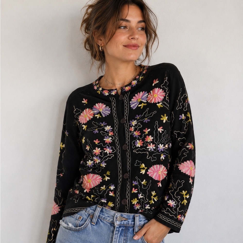 Vintage Raiment Fashions Floral Embroidered Black Jacket Blazer Boho Size Small